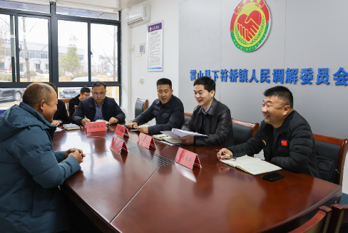 罗文到下符桥镇开展下访接访