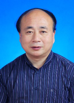 王洪.JPG